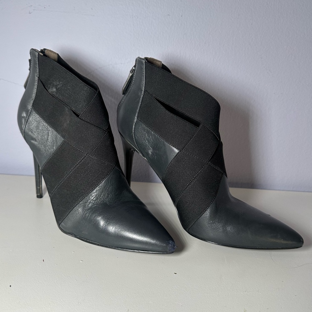 Kenneth Cole Black Leather Stiletto Ankle Boots